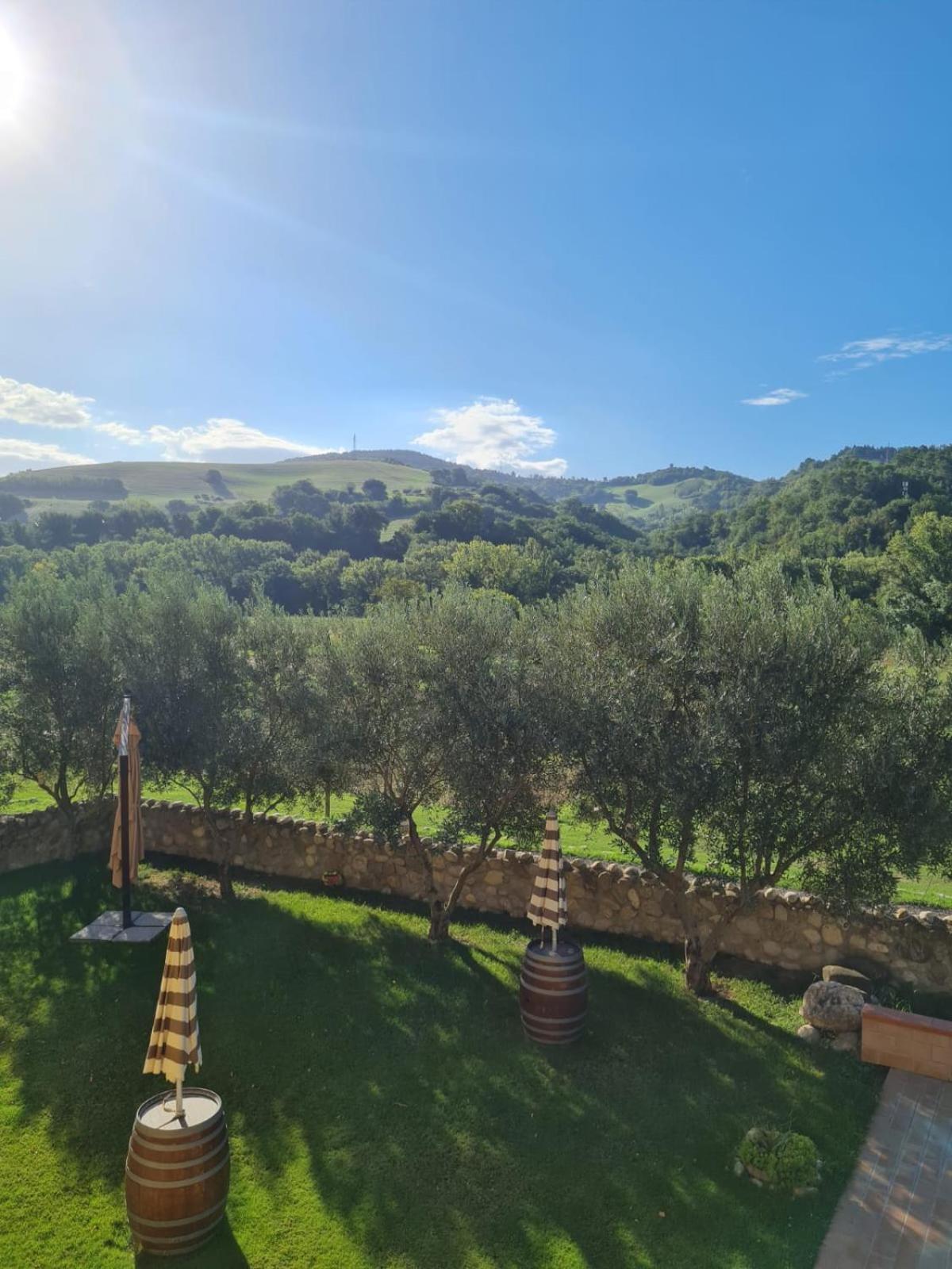 Agri Rio Villa Rio Salso Di Tavullia ภายนอก รูปภาพ